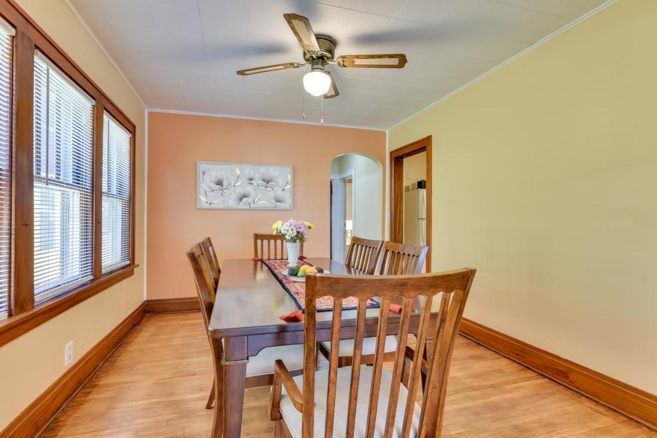 Vacation About 8 Mi From Canalside! Holiday home Buffalo